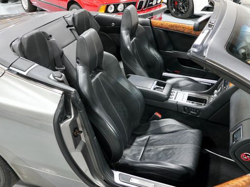 Used 2008 Aston Martin DB9 Volante RWD image 44