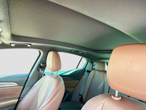 Certified 2024 Maserati Grecale GT image 27