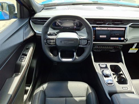 New 2026 Jeep Cherokee Limited image 9