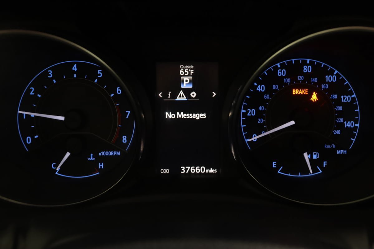Used 2016 Scion iM FWD image 13