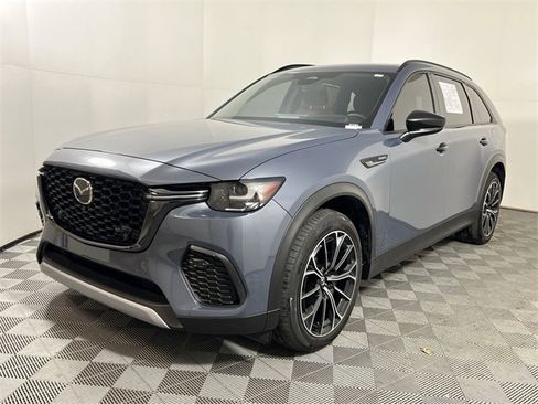 Certified 2025 MAZDA CX-70 Plug-In Hybrid w/ Premium Plus image 4