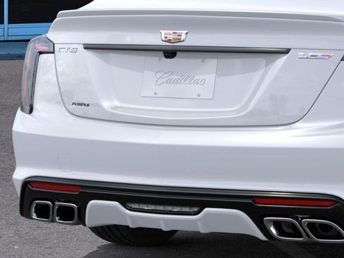 New 2026 Cadillac CT5 V AWD/4WD image 14