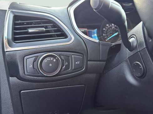 Certified 2018 Ford Edge Sport w/ Technology Package image 18