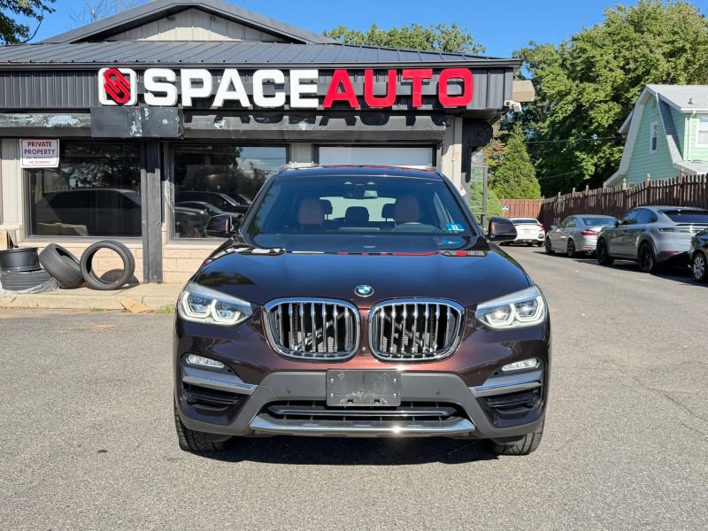 Used 2019 BMW X3 xDrive30i w/ Executive Package AWD/4WD image 2