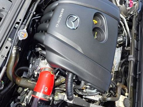 Used 2022 MAZDA MAZDA3 s FWD image 15