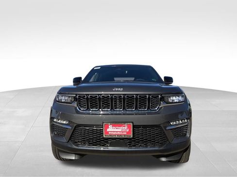 New 2025 Jeep Grand Cherokee Limited w/ Luxury Tech Group II image 9