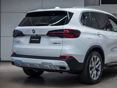 Used 2026 BMW X5 xDrive40i AWD/4WD image 25