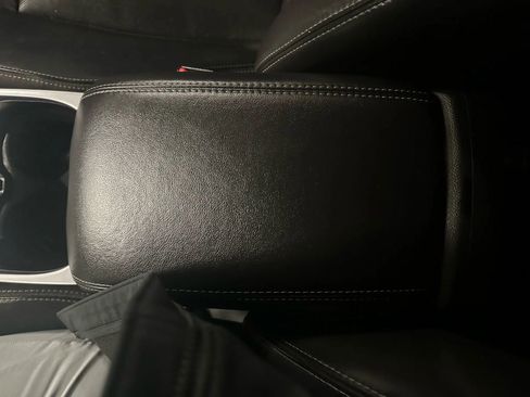 Used 2015 Cadillac SRX Luxury w/ Driver Awareness Package image 33