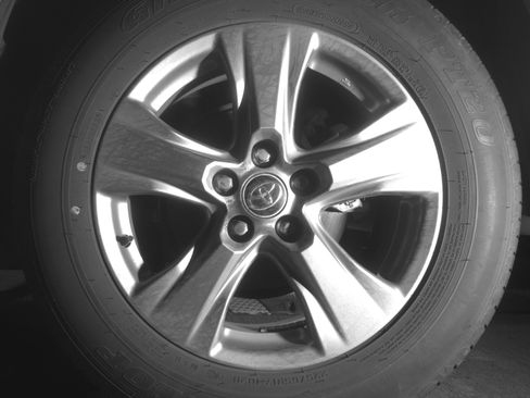 Used 2025 Toyota RAV4 XLE w/ Convenience Package image 14