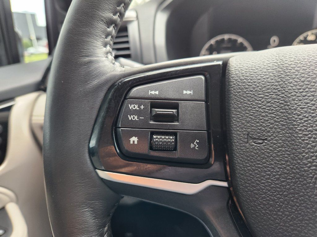 Used 2025 Honda Odyssey Elite image 29