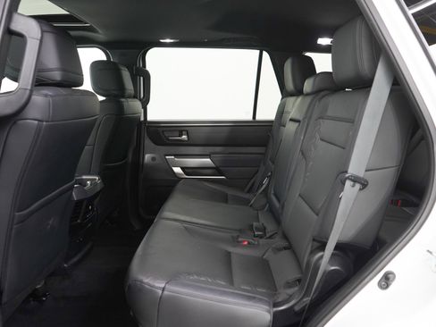 Used 2025 Toyota Sequoia SR5 w/ SR5 Premium Package AWD/4WD image 18