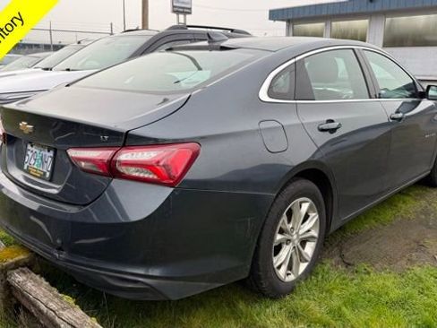 Used 2020 Chevrolet Malibu LT image 3