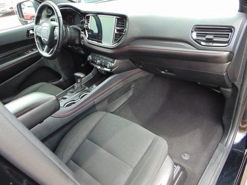 Used 2025 Dodge Durango GT AWD/4WD image 25