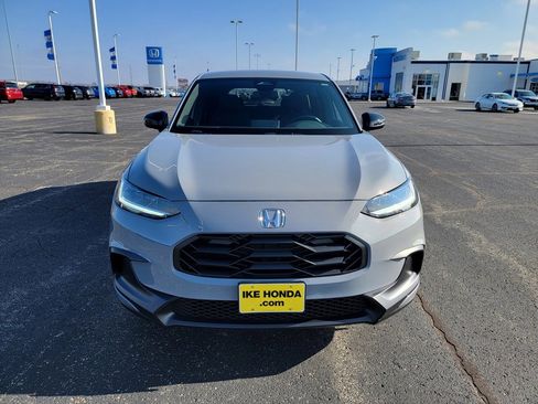 Certified 2025 Honda HR-V Sport image 4