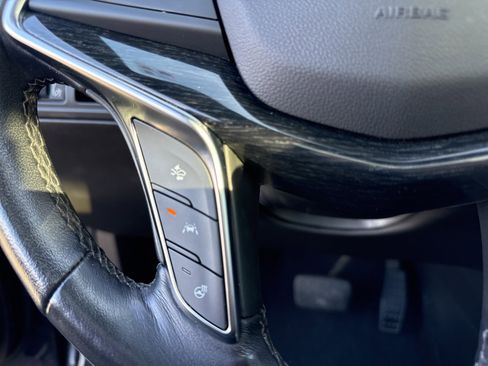 Used 2023 Cadillac XT5 Premium Luxury image 20