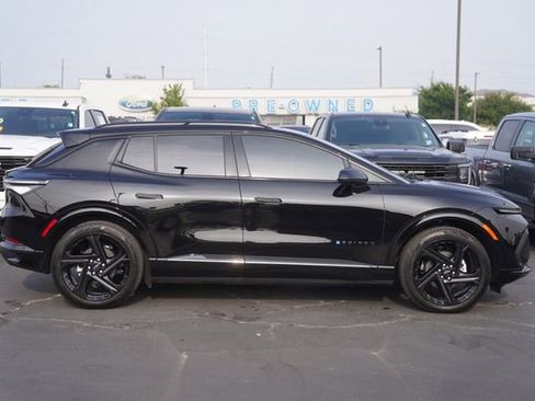 Used 2025 Chevrolet Equinox EV RS w/ Convenience Package II FWD image 5