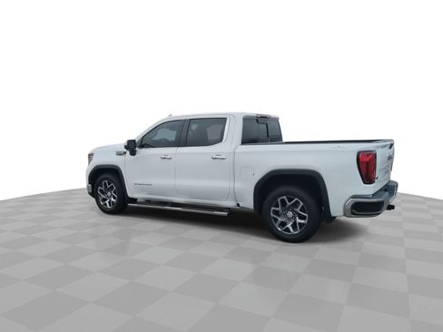 Certified 2022 GMC Sierra 1500 SLT w/ SLT Convenience Package image 6