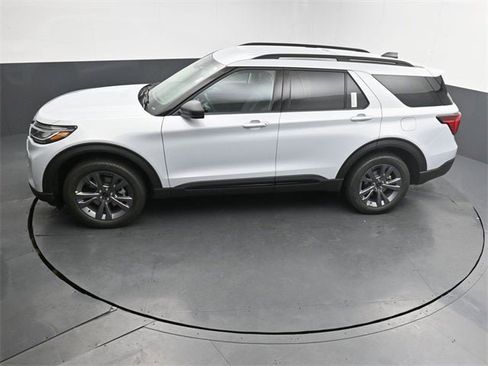 New 2026 Ford Explorer Active w/ Active Comfort Package image 23