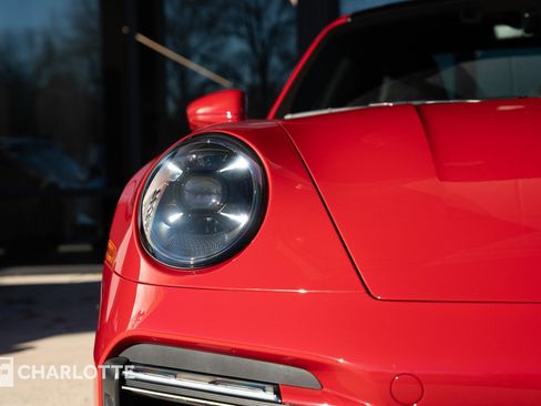 Used 2023 Porsche 911 Turbo image 4