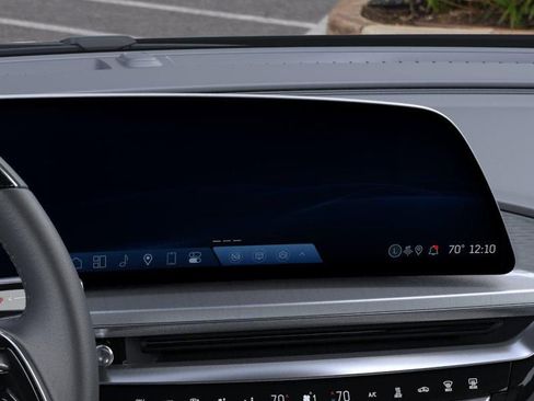 New 2026 Cadillac Lyriq Sport w/ LPO, Floor Liner Package AWD/4WD image 20