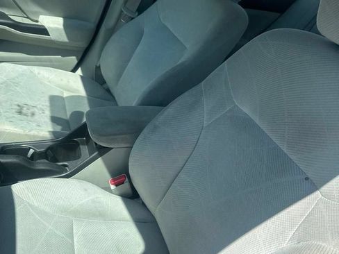Used 2012 Honda Civic LX image 9
