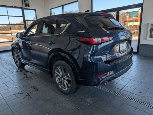 New 2025 MAZDA CX-5 AWD 2.5 S w/ Premium Plus Pkg image 3
