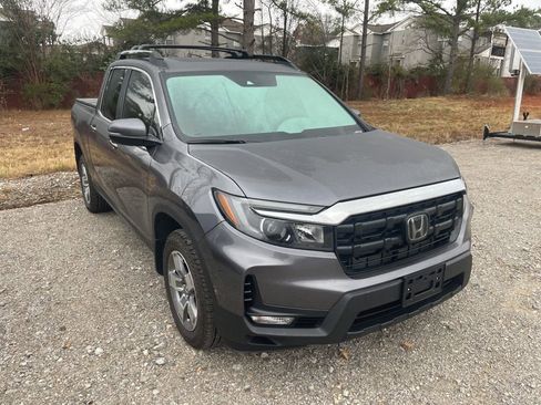 Used 2025 Honda Ridgeline RTL image 2