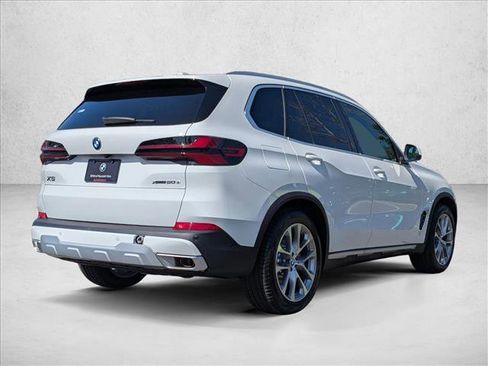New 2026 BMW X5 xDrive50e w/ Executive Package AWD/4WD image 2