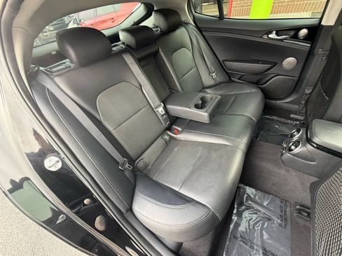 Used 2018 Kia Stinger Premium AWD/4WD image 22