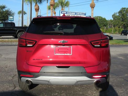 New 2026 Chevrolet Blazer LT w/ Convenience Package FWD image 5
