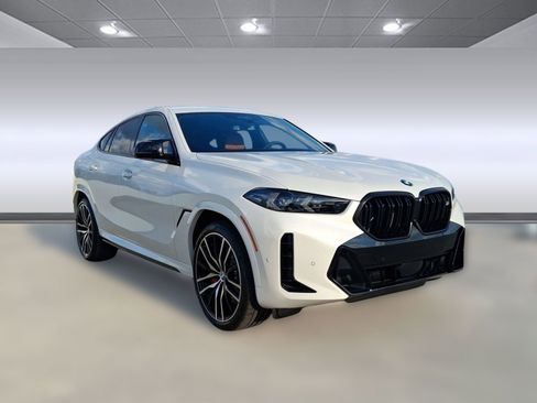 New 2026 BMW X6 M60i image 7