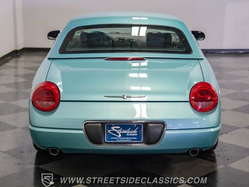 Used 2002 Ford Thunderbird image 37