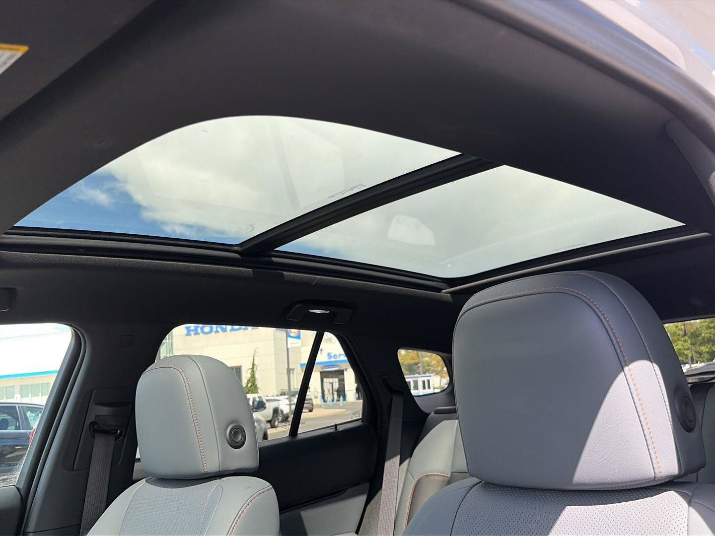 Used 2024 Honda Prologue Elite image 16