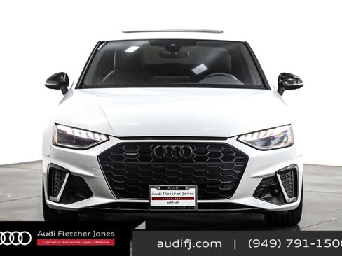 Used 2022 Audi A4 2.0T Premium Plus w/ Premium Plus Package image 3