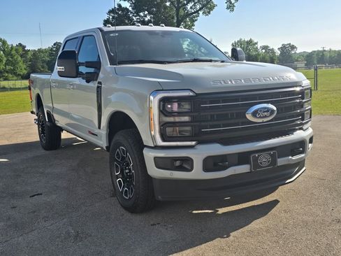 New 2026 Ford F250 Platinum AWD/4WD image 8