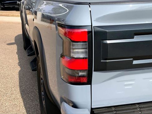 Used 2025 Nissan Frontier Pro-X w/ Pro Convenience Package RWD image 29