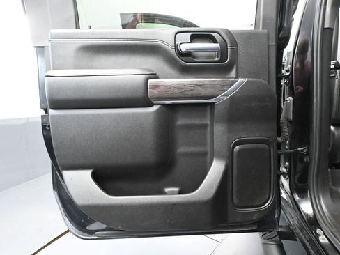 Used 2021 Chevrolet Silverado 2500 LTZ image 43