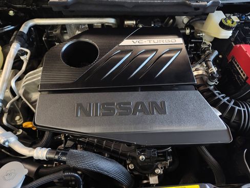 Used 2023 Nissan Rogue SV FWD image 27