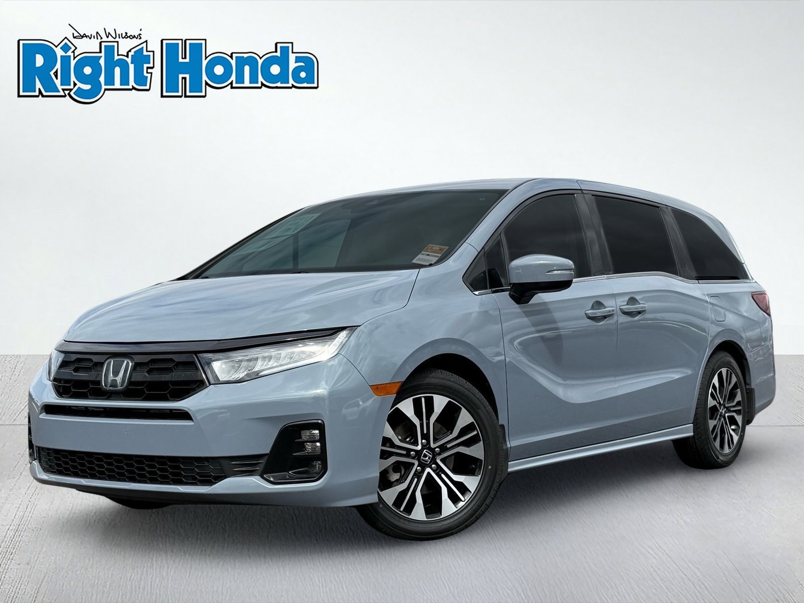 Used 2025 Honda Odyssey Elite image 2