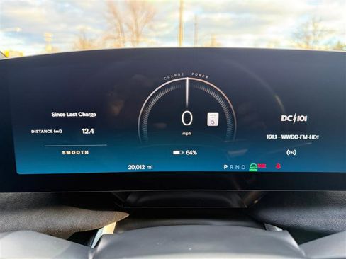 Used 2023 Lucid Air Grand Touring image 32