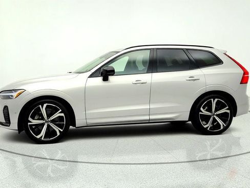 Used 2025 Volvo XC60 B5 Ultra w/ Climate Package AWD/4WD image 8