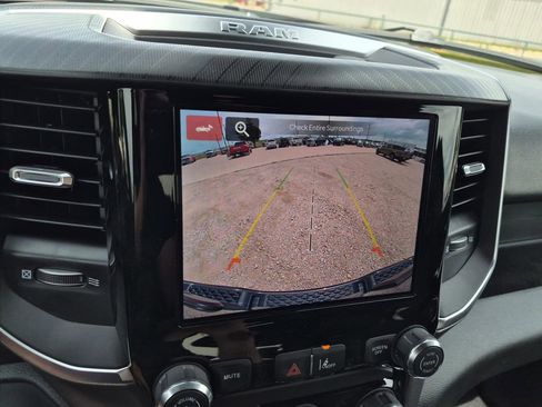New 2026 RAM 1500 Express AWD/4WD image 21