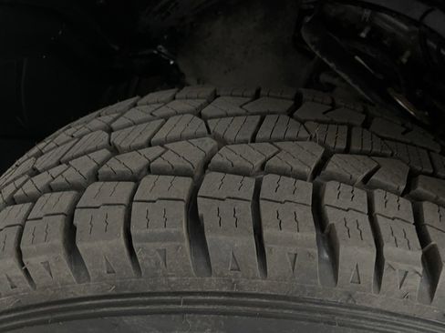 Used 2019 Toyota Tundra SR5 image 10