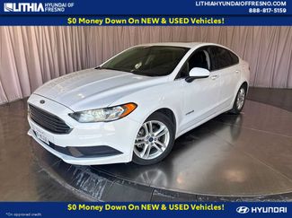 Used 2018 Ford Fusion SE FWD video 1