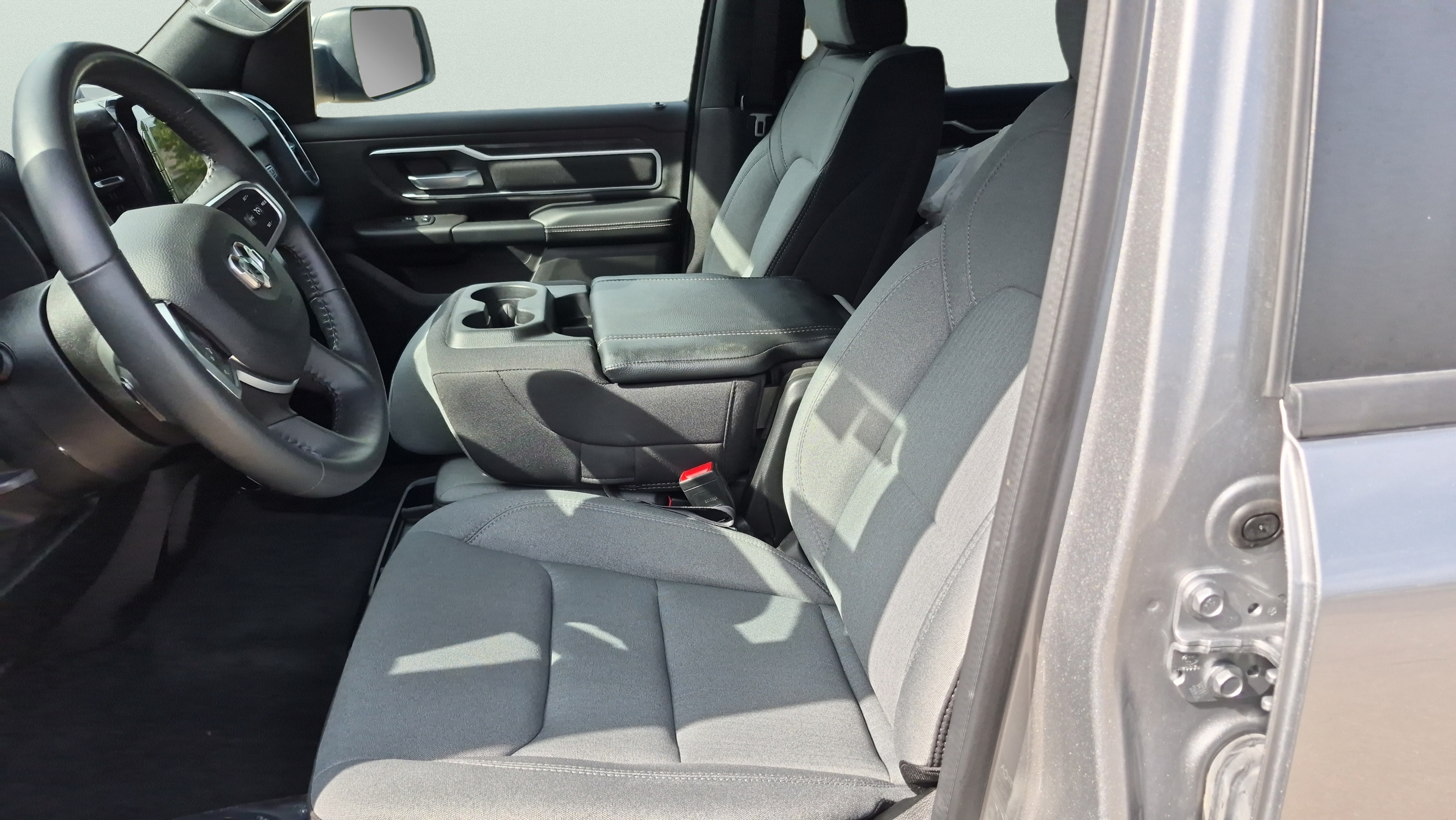 Used 2023 RAM 1500 Big Horn AWD/4WD image 10