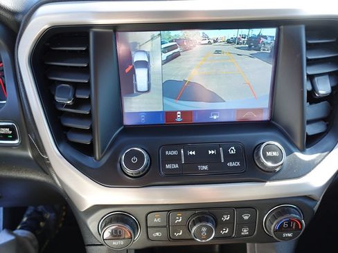 Used 2019 GMC Acadia Denali w/ Technology Package FWD image 45