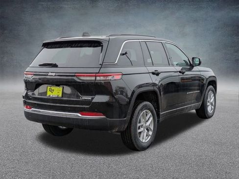 New 2026 Jeep Grand Cherokee Laredo X AWD/4WD image 4