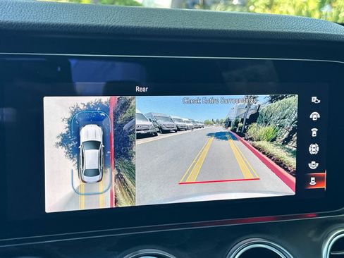 Used 2022 Mercedes-Benz E 350 Sedan w/ Driver Assistance Package image 19