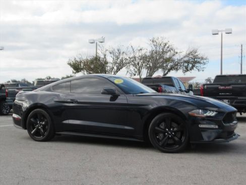 Used 2021 Ford Mustang GT Premium w/ Equipment Group 401A image 2