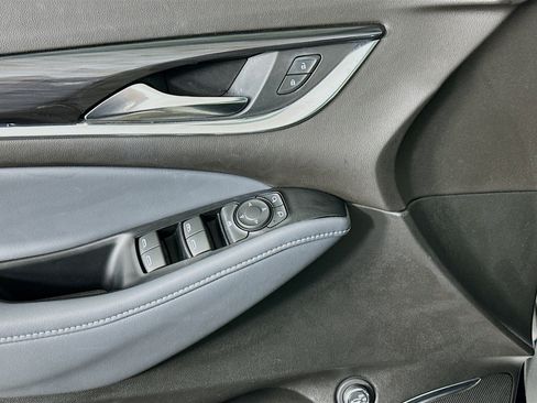 Used 2023 Buick Enclave Essence w/ LPO, Cargo Package image 15